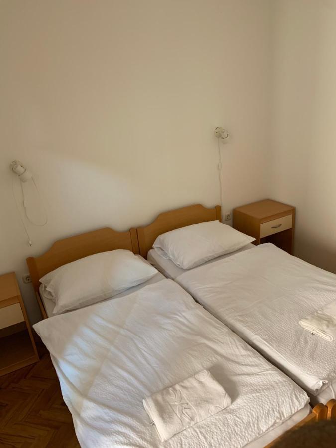 Vila Albatros Bed & Breakfast Rovinj Exterior photo