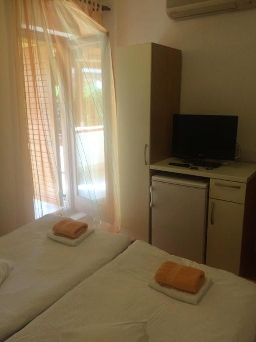 Vila Albatros Bed & Breakfast Rovinj Exterior photo
